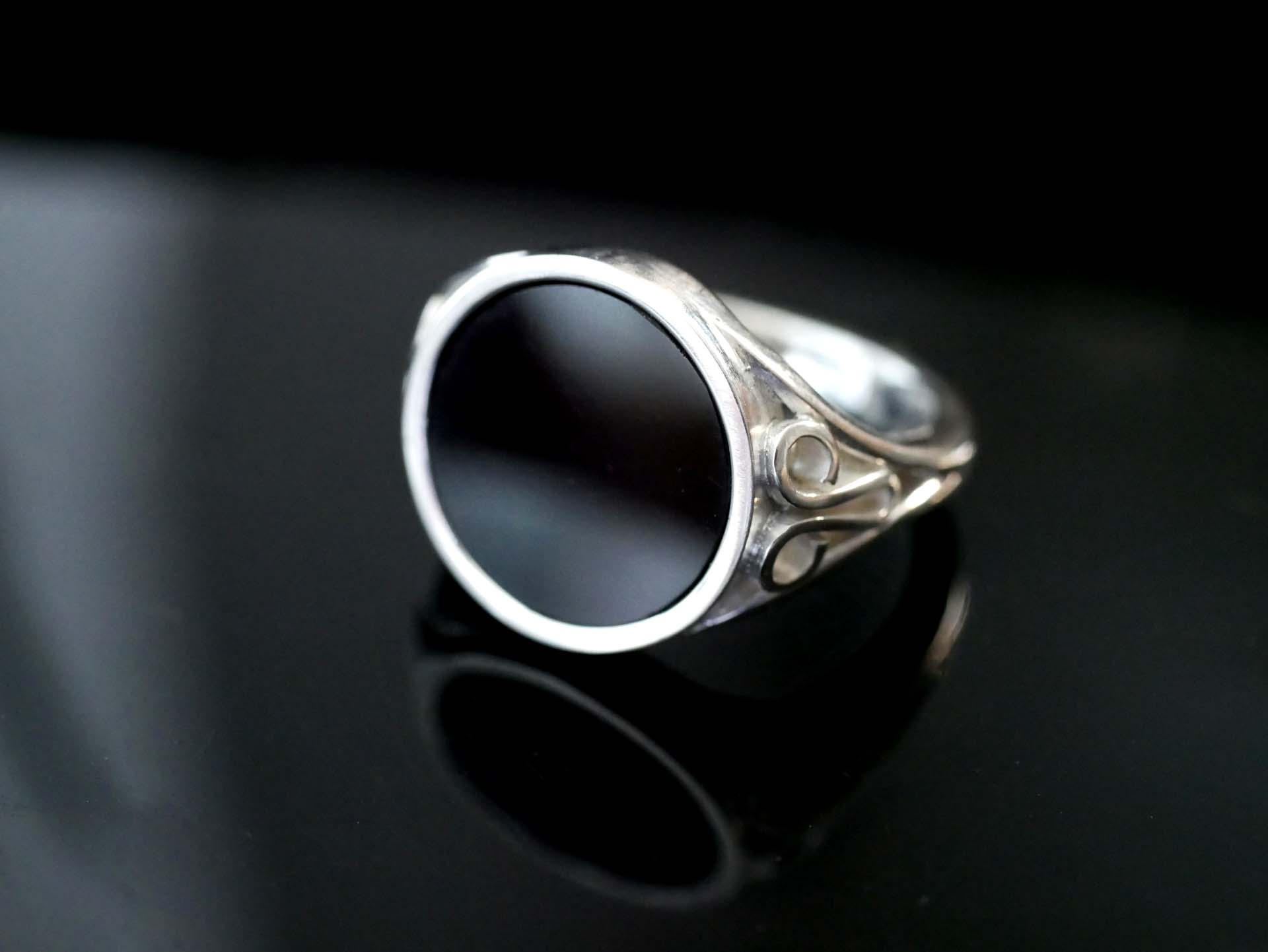 onyx Ring