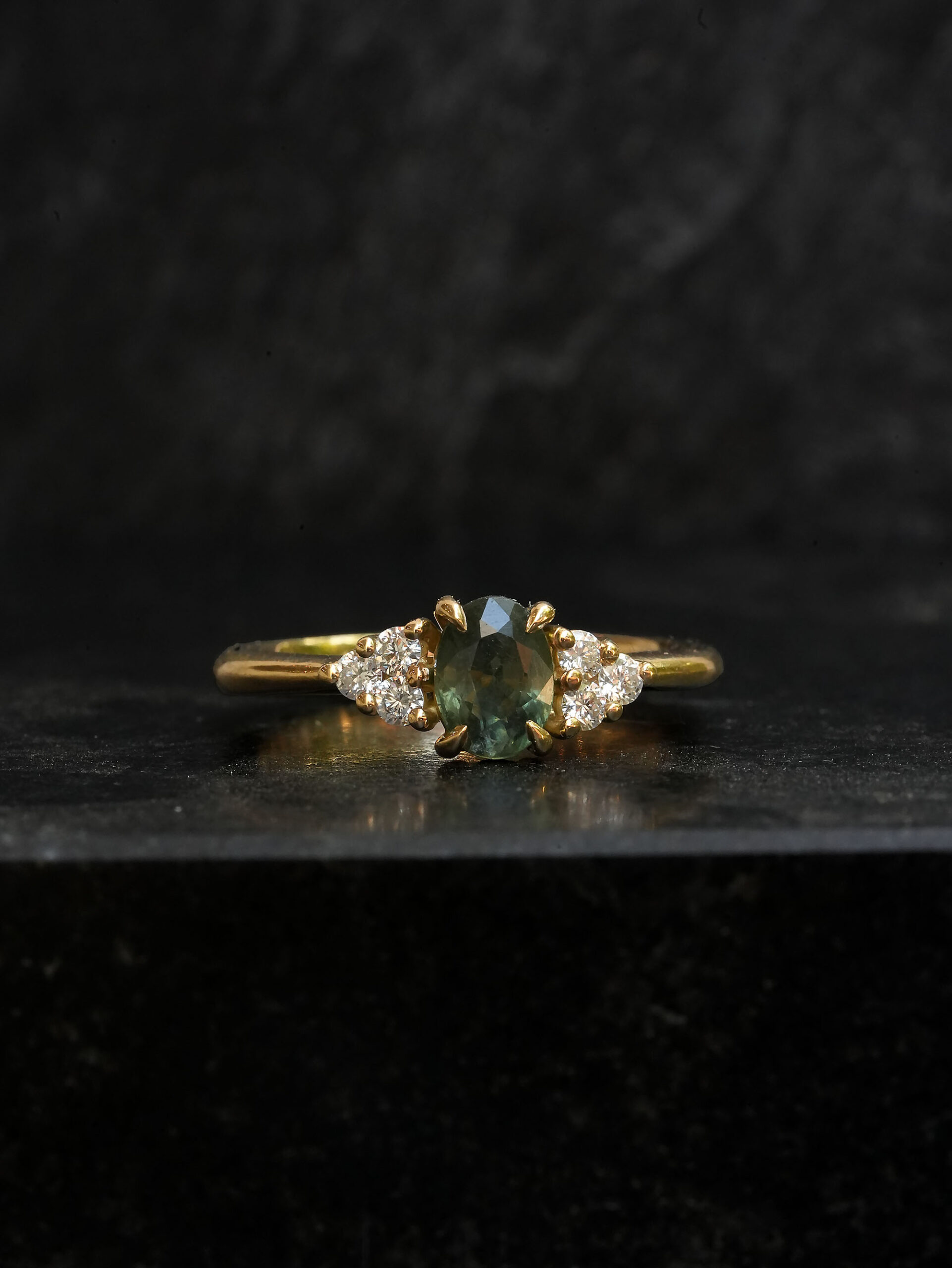 Verlobungsring Saphir Brillis